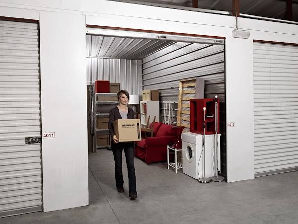 Trouver un déménageur qualifié avec garde meuble entre 2 déménagements près de Sophia Antipolis